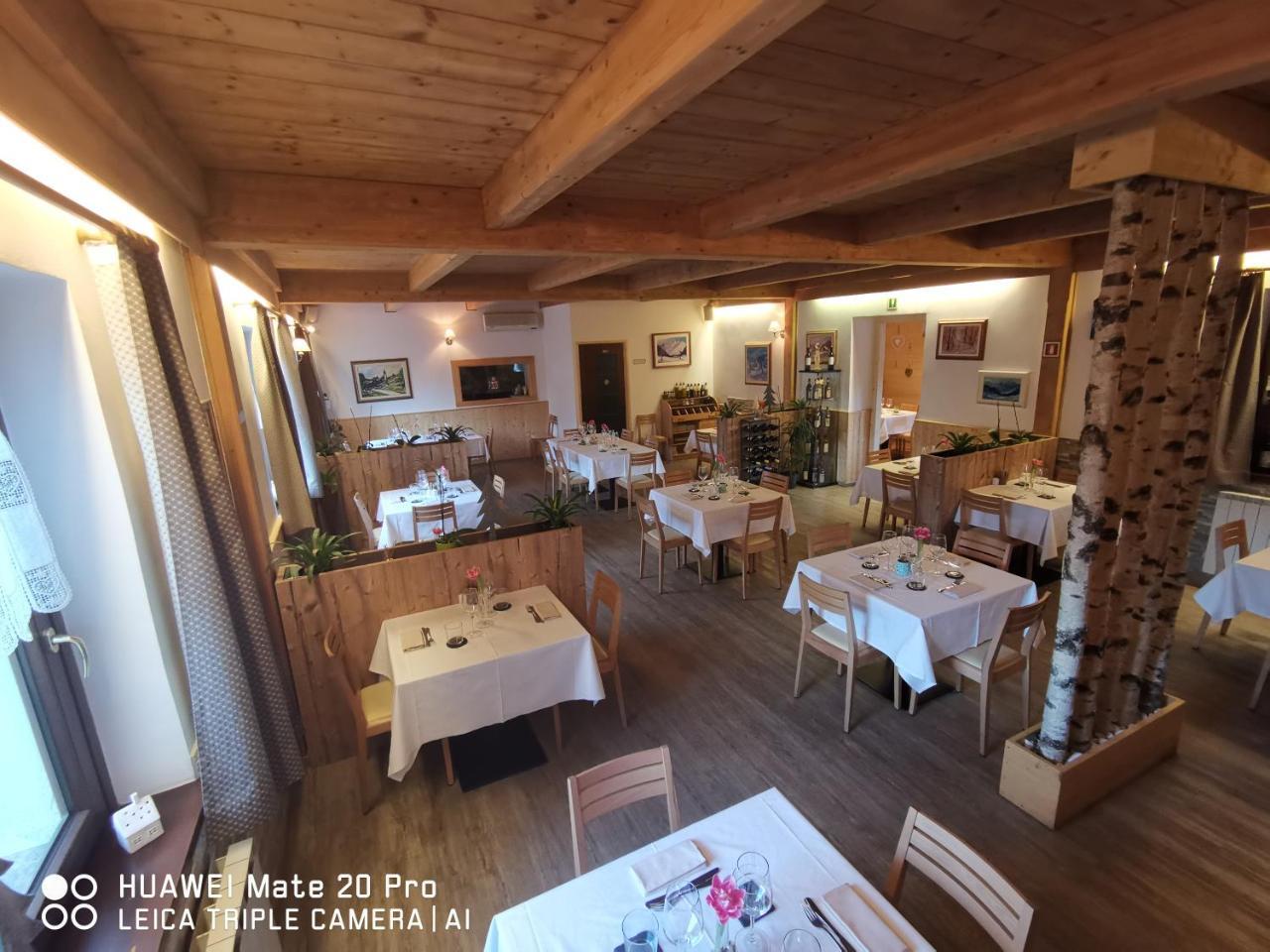 Hotel Tarvisio Four Seasons Exteriör bild