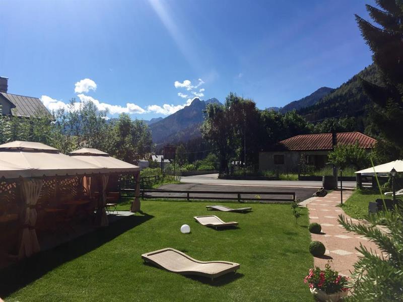 Hotel Tarvisio Four Seasons Exteriör bild